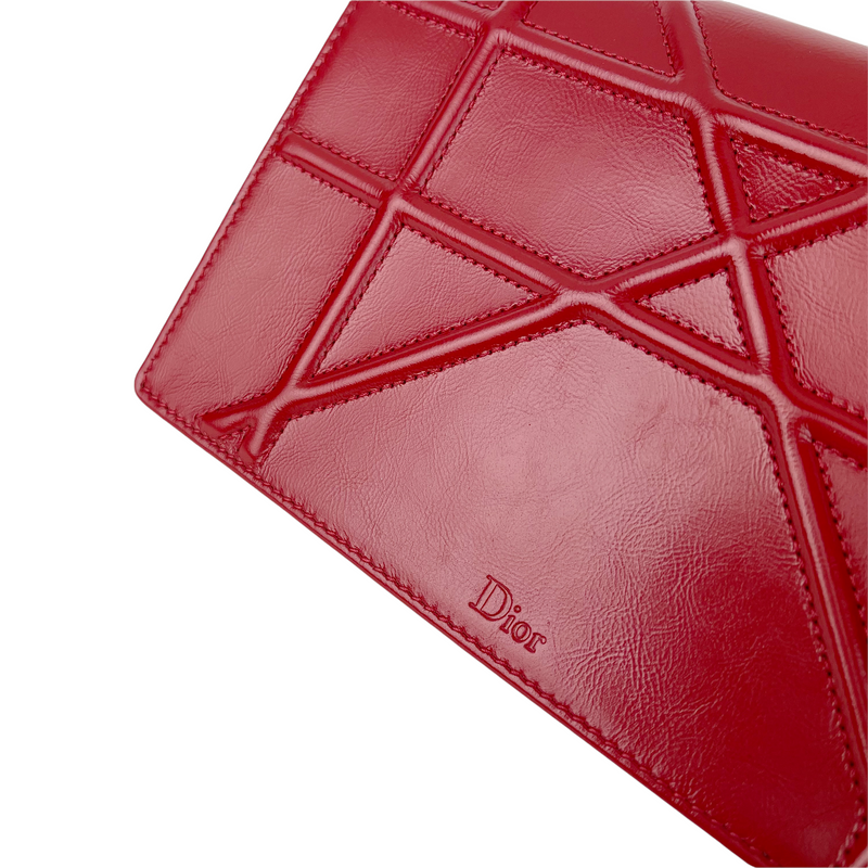 Diorama Wallet On Chain WOC Red