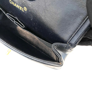 Vintage Classic Flap Medium GHW Blue