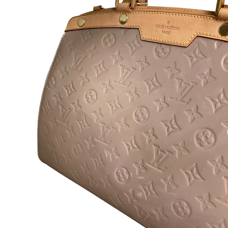 Louis Vuitton Beige Poudre Monogram Vernis Brea mm Bag