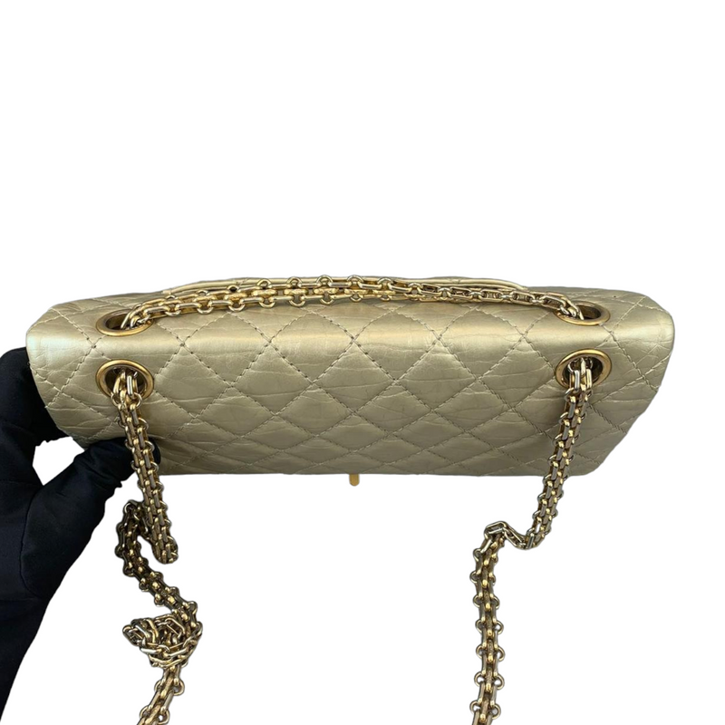 Rare Chanel 19P Tweed Reissue 225 Classic Flap Bag 24k GHW Small 67171 For  Sale at 1stDibs