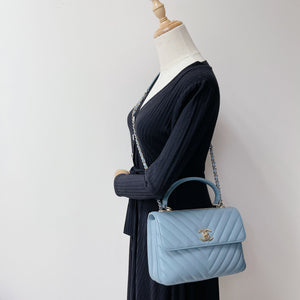 Small Trendy CC Chevron Lambskin Blue GHW