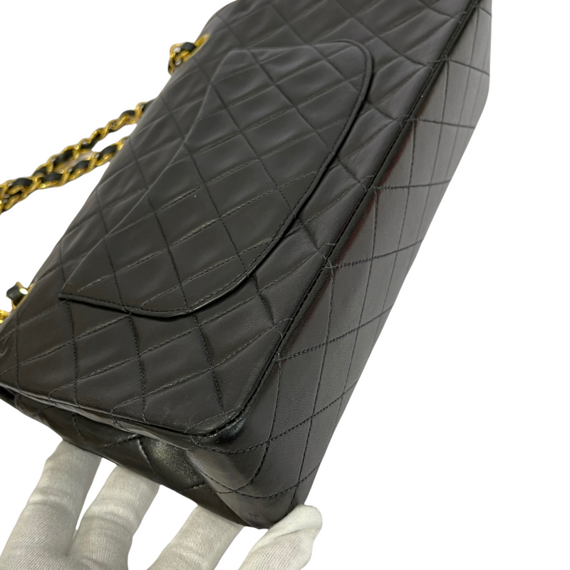 Vintage Classic Flap Medium Lambskin Black GHW
