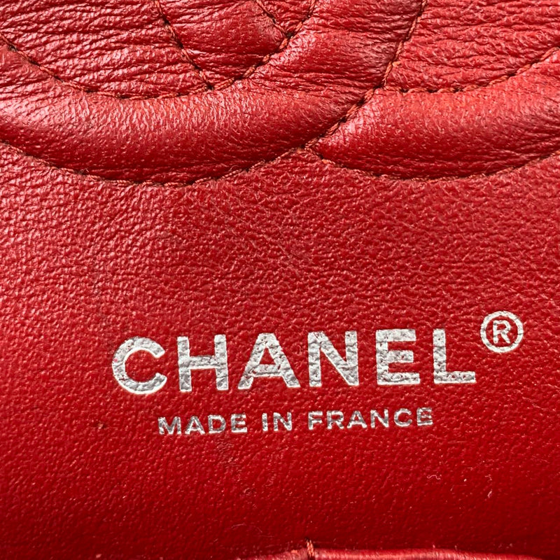 Classic Flap Caviar Medium Red SHW