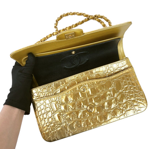 Embossed Calfskin Medium Classic Gold GHW