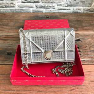 Mini Diorama in Silver Metallic Calfskin