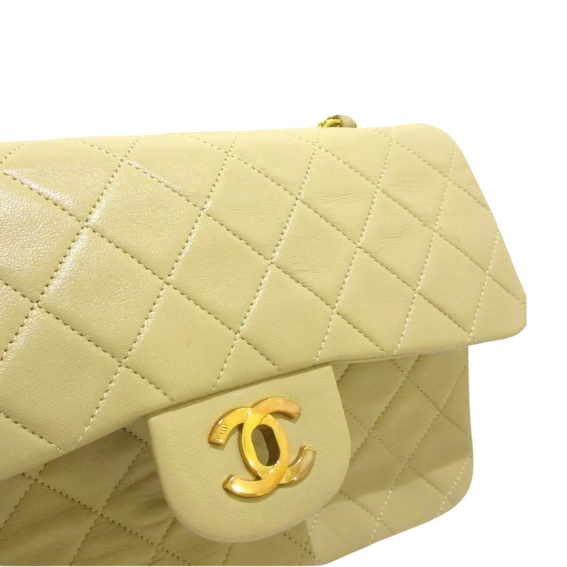 Classic Flap Small Lambskin Beige GHW