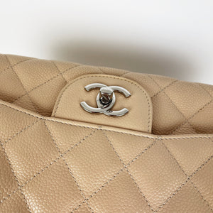 Single Flap Jumbo in Beige Caviar with SHW