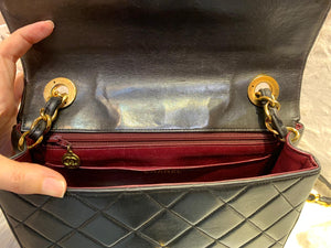 Vintage Flap Crossbody Lambskin GHW Black