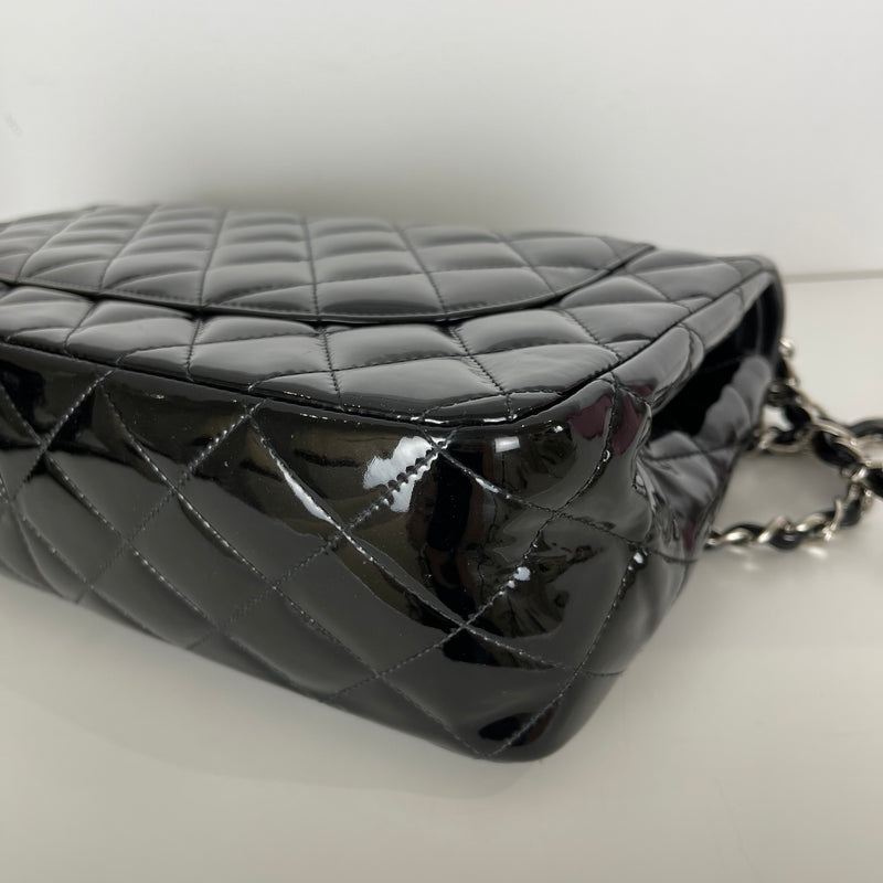 Double Flap Jumbo Quilted Patent in Black SHW