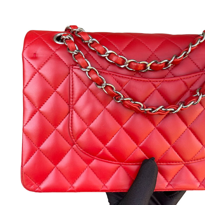 Classic Medium Flap Lambskin Flap Red SHW