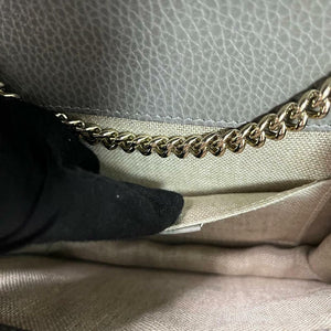 Small Interlocking GG Calfskin Grey GHW