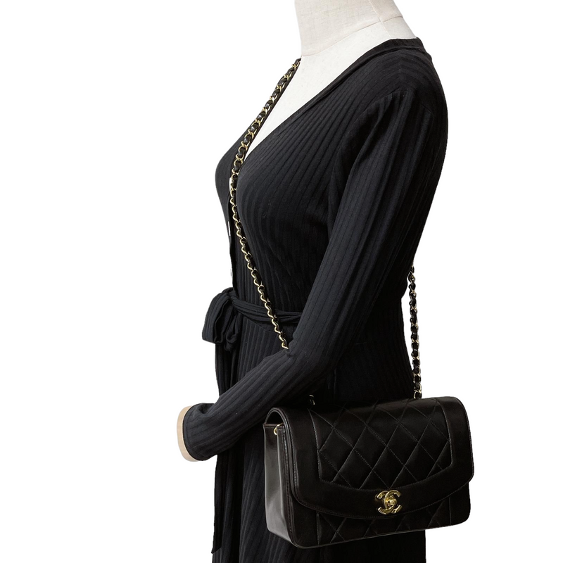 Small Classic Diana flap Black Lambskin GHW