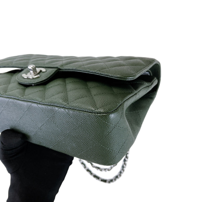 Medium Classic Double Flap Caviar Green SHW