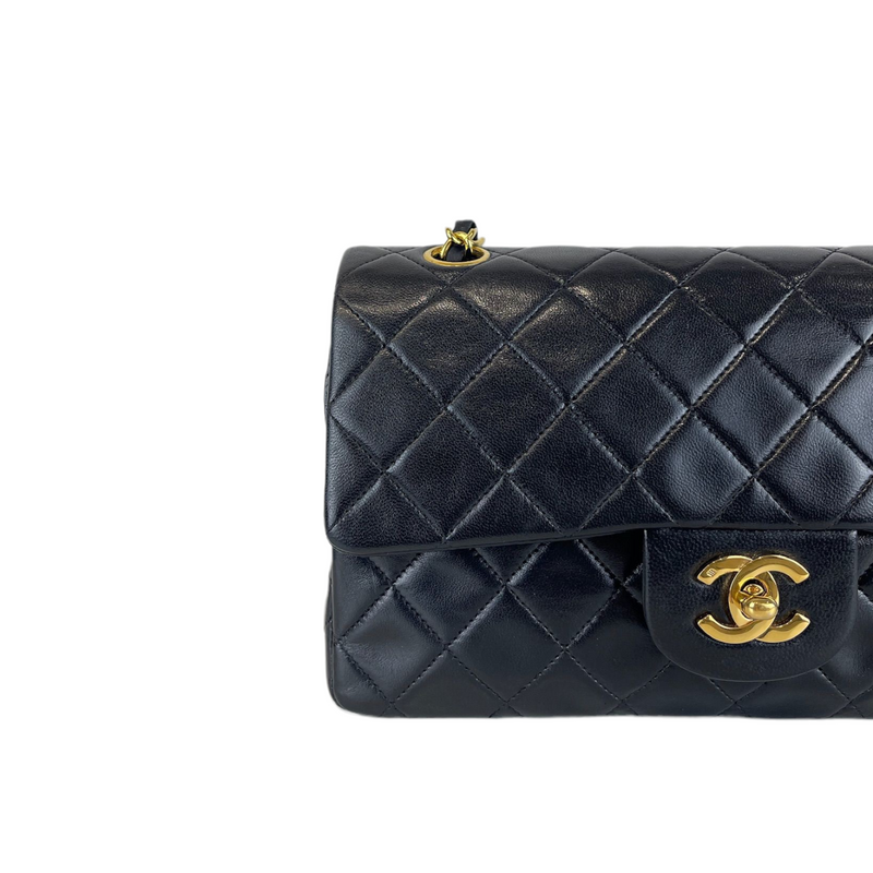 Snag the Latest CHANEL CHANEL Classic Flap Bags & Handbags for Women with  Fast and Free Shipping. Authenticity Guaranteed on Designer Handbags $500+  at .