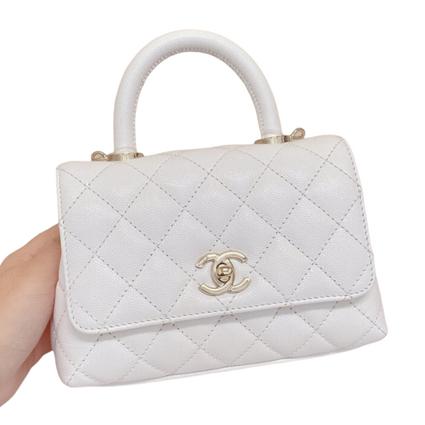 Classic Small Double Flap 21S White Quilted Caviar with light gold