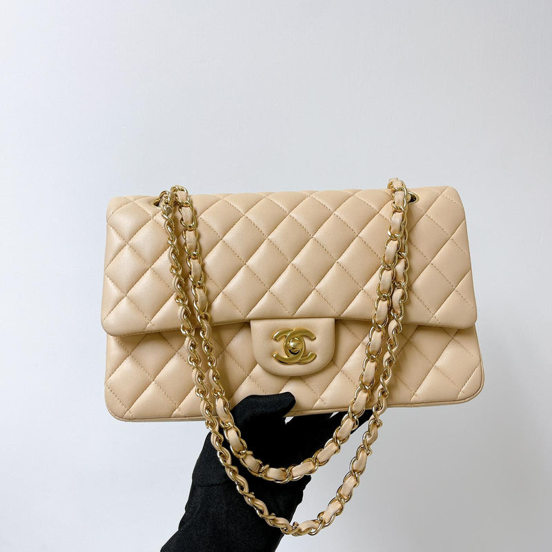Double Flap Medium Lambskin Beige GHW