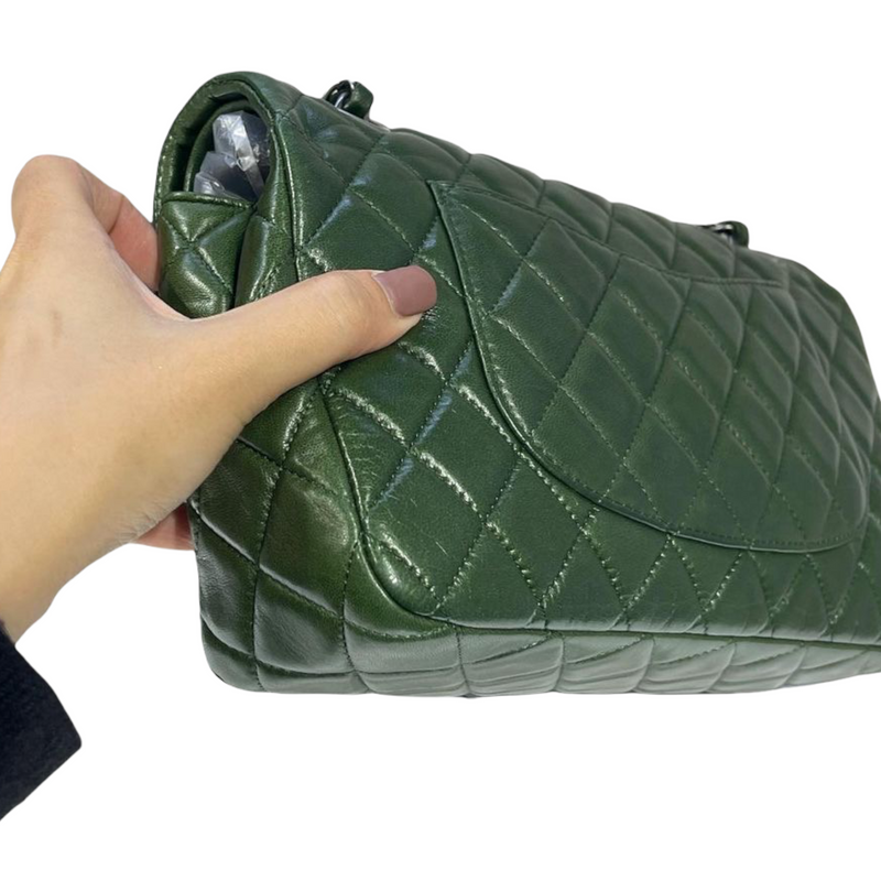 Classic Double Flap Medium Lambskin Green SHW