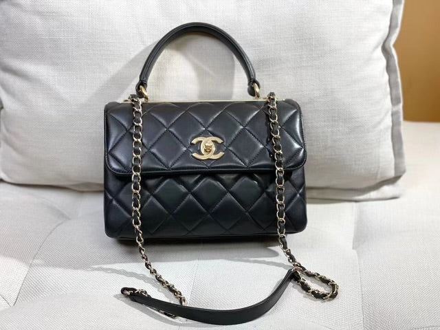 Small Trendy CC in Lambskin Leather with GHW