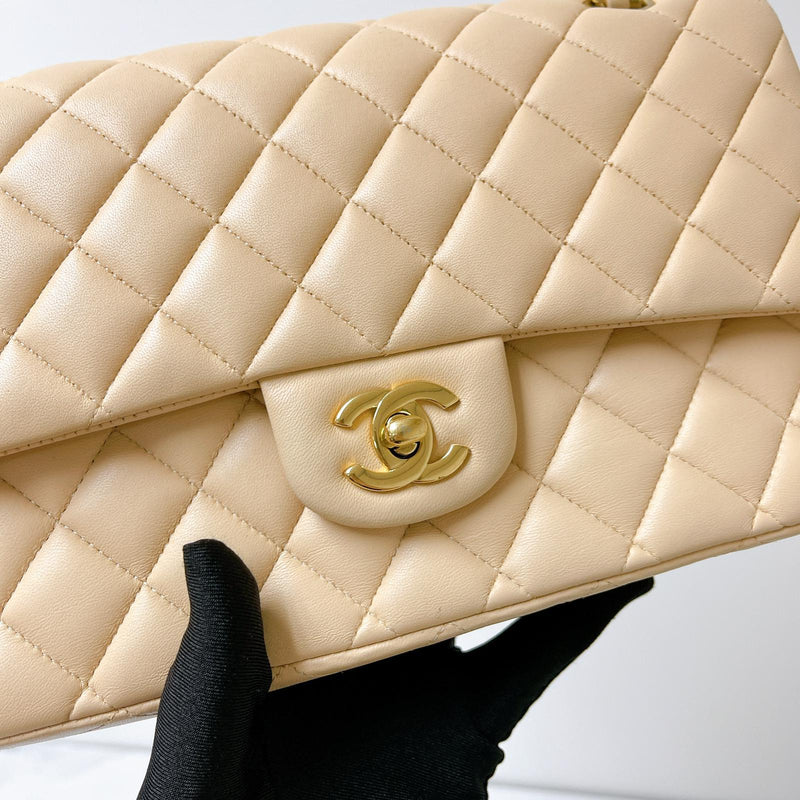Double Flap Medium Lambskin Beige GHW