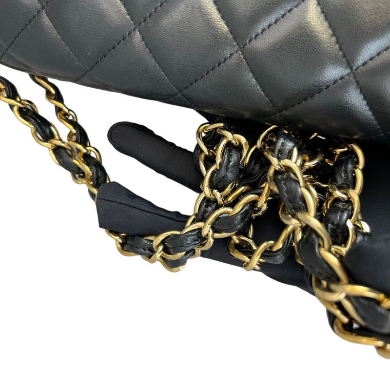 Double Flap Maxi Lambskin Black GHW