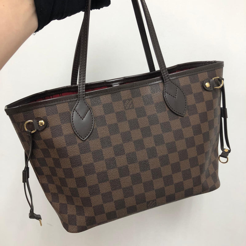 SOLD LOUIS VUITTON NEVERFULL PM  Louis vuitton neverfull pm, Louis vuitton,  Louis vuitton bag neverfull