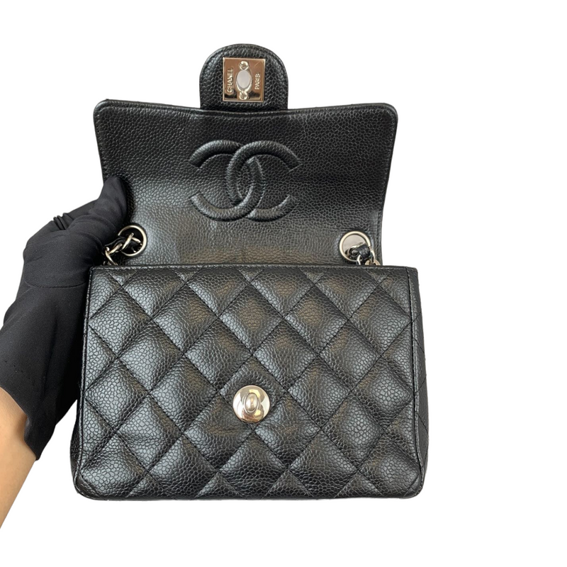 Chanel mini square caviar black online