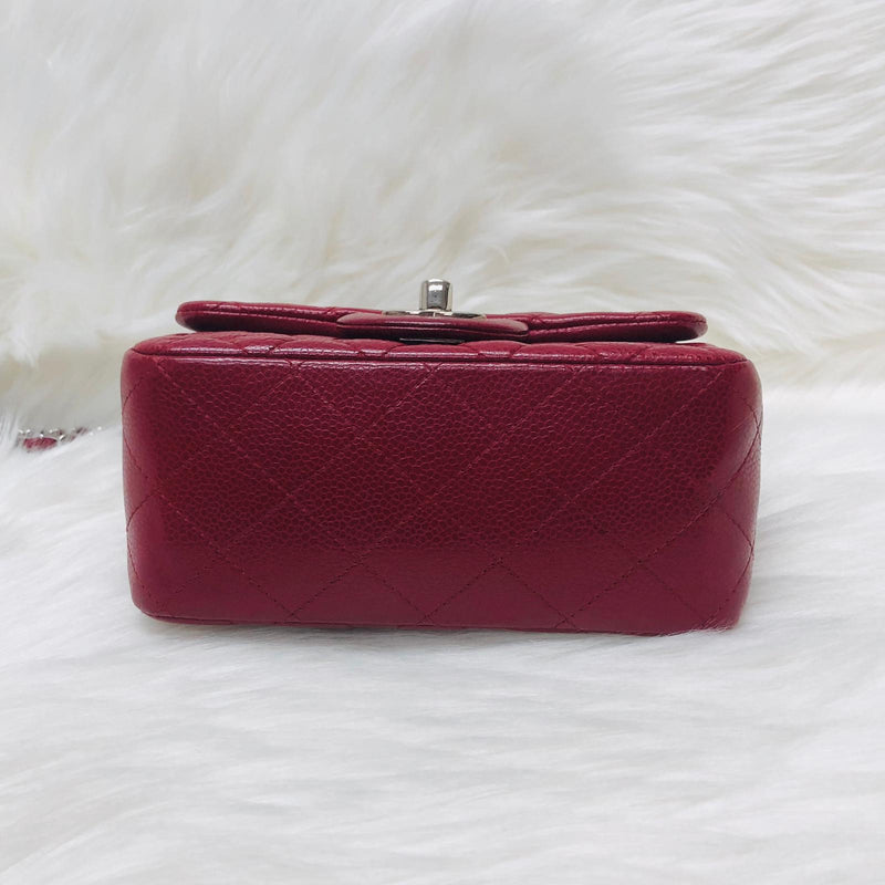 Square Mini Flap Caviar Red SHW