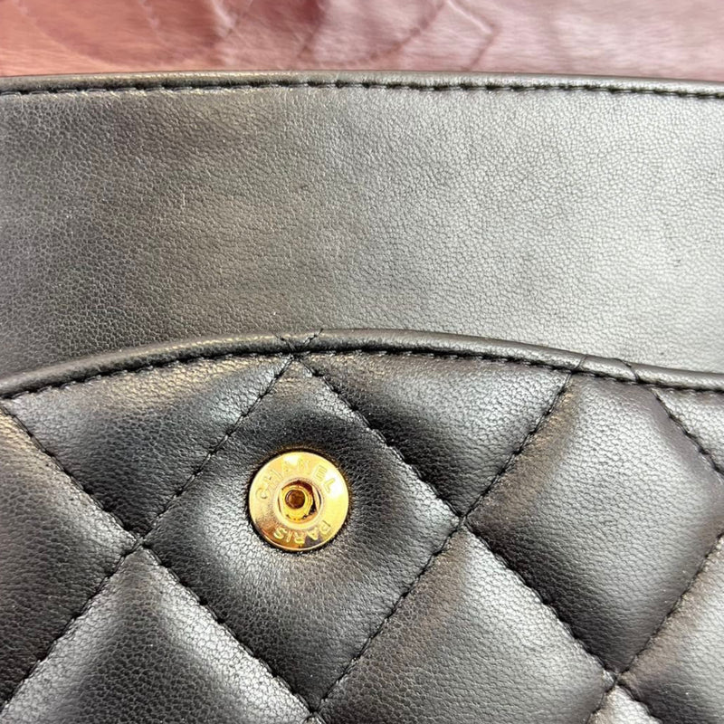 Double Flap Maxi Lambskin Black GHW