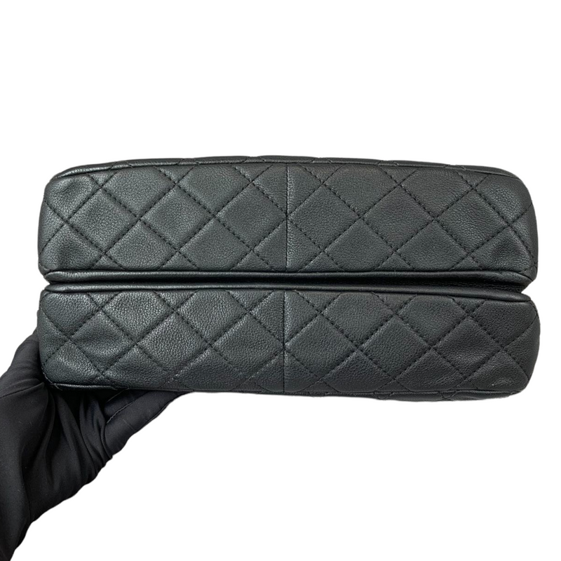 Quilted Double Gusset Washed Caviar black SHW