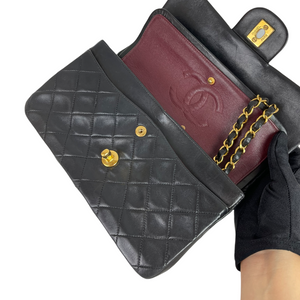 Vintage Classic Double Flap Lambskin Small Black GHW