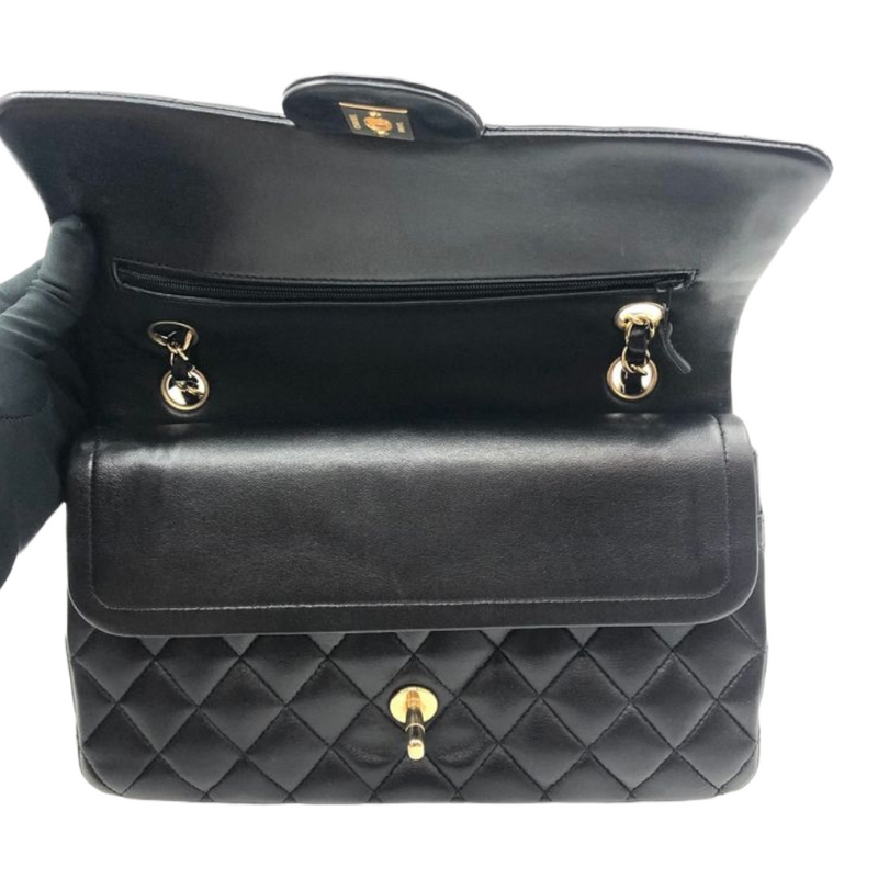 Classic Flap Medium Lambskin Black GHW