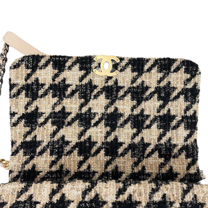 Maxi Chanel 19 Houndstooth Tweed 19K Beige Black Flap Bag