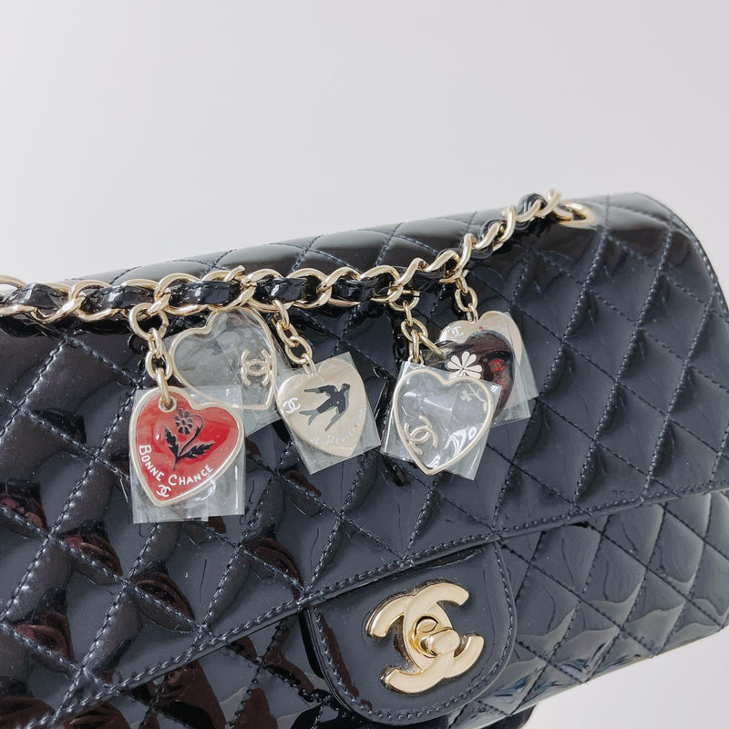 CHANEL classic black flap bag 'valentine charms' – Loubi, Lou & Coco