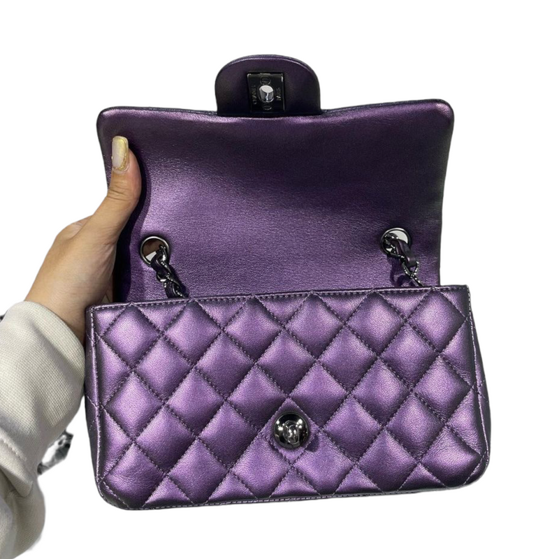 Authentic CHANEL Iridescent Purple Caviar Small Coco Handle Bag SHW