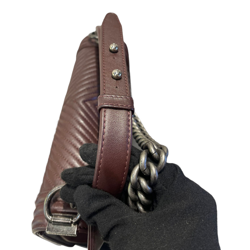 Old Medium Le Boy Chevron Lambskin Burgundy RHW