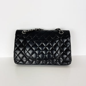Classic Flap Medium Lambskin Black SHW