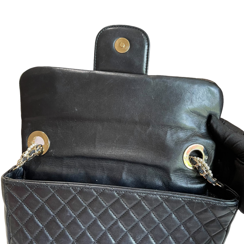 Westminster Flap Lambskin Black Pearl Strap