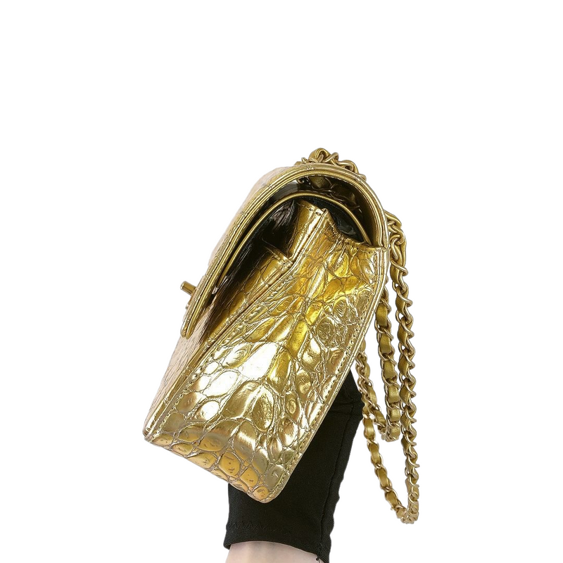 Embossed Calfskin Medium Classic Gold GHW