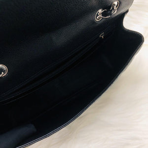 Single Flap Classic Jumbo in Black Caviar with SHW
