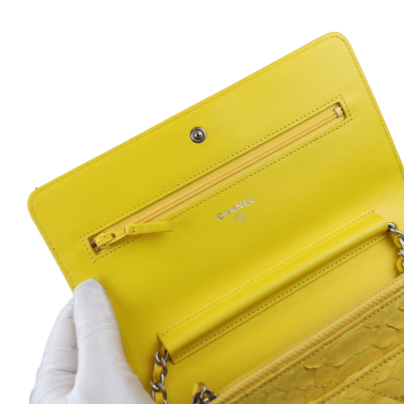 Authentic Vintage Yellow CHANEL Wallet