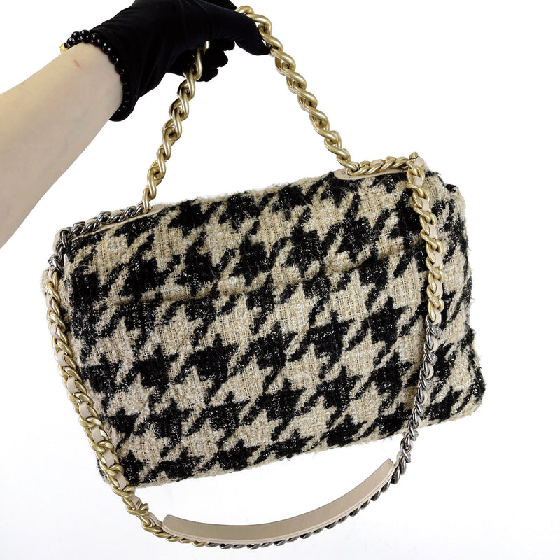 SOLD19 WOC Wallet On Chain Beige/Black Houndstooth in 2023