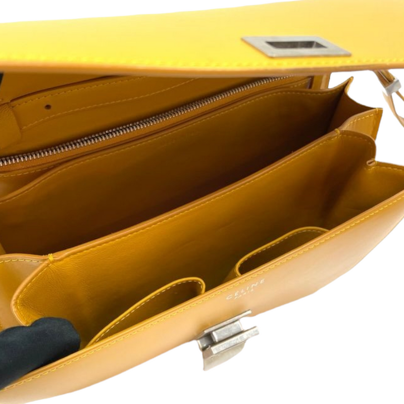 Medium Classic Box Calfskin Yellow RHW