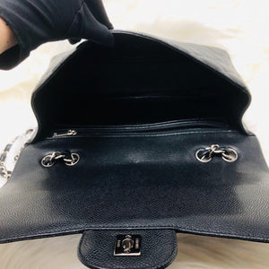 Single Flap Classic Jumbo in Black Caviar with SHW