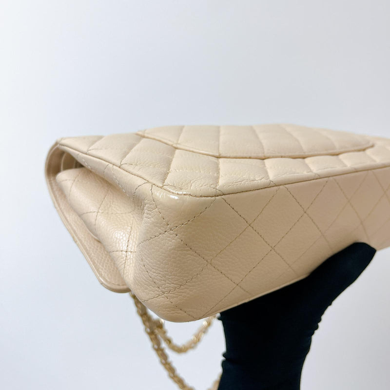 Double Flap Medium Caviar Beige GHW