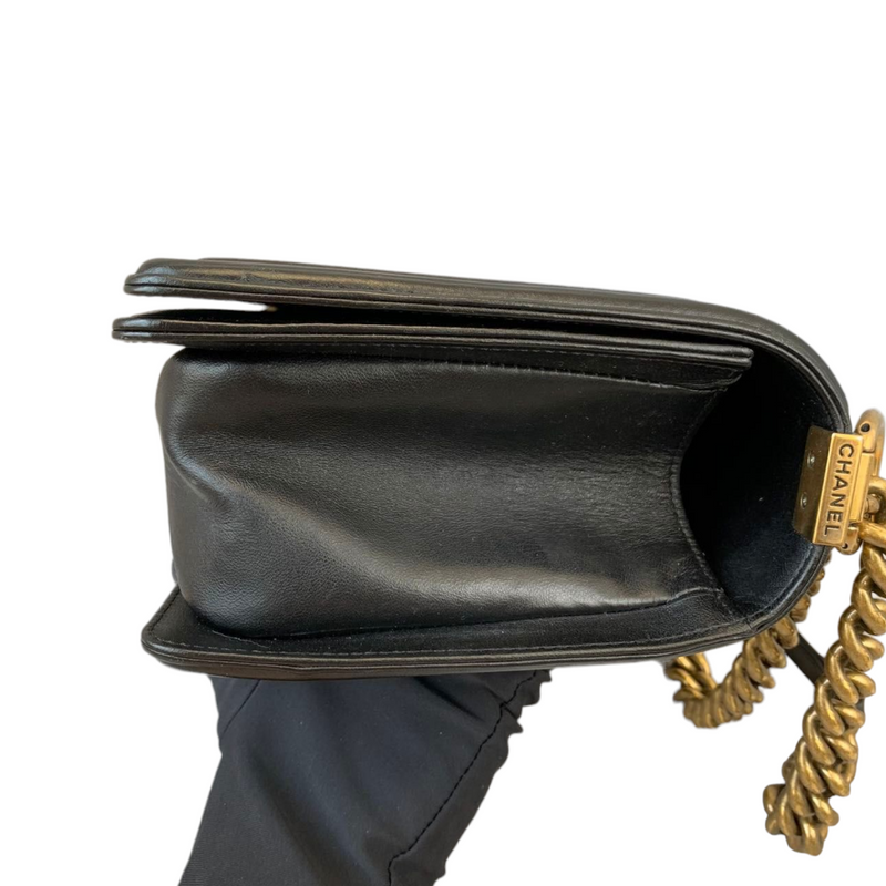 Boy Old Medium Lambskin Black GHW