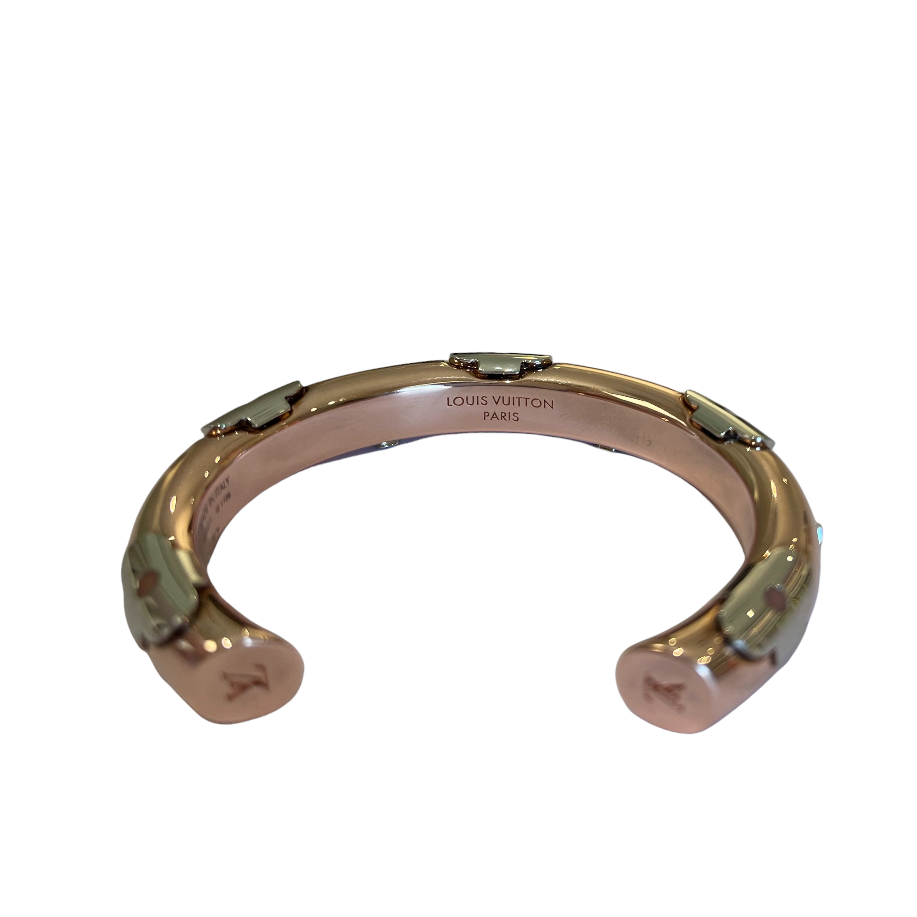 Lv daily monogram bracelet 2025