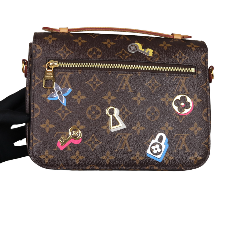 LOUIS VUITTON Metis Pochette Monogram Canvas Crossbody Bag Brown