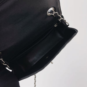 Mini Flap Bag Chevron Caviar Black SHW