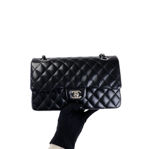 Medium Classic Double Flap Lambskin Black SHW