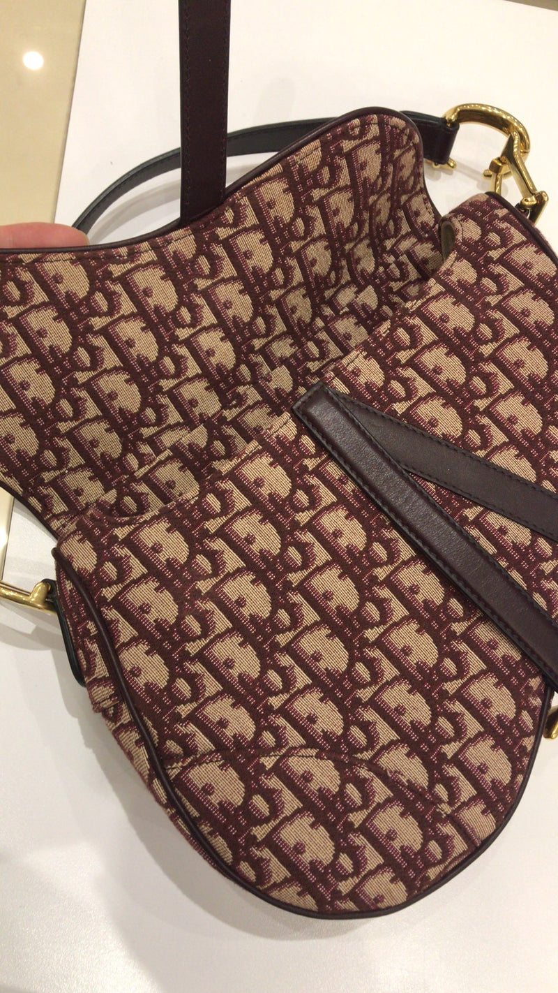 Oblique saddle bag burgundy Medium